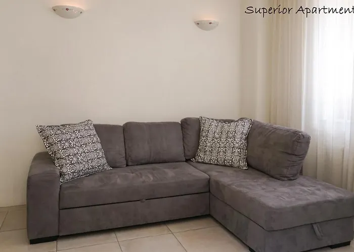 Carolina Apartment *